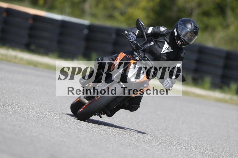 Archiv-2025/09 22.04.2025 Cornu Master School ADR/rot-rouge/1